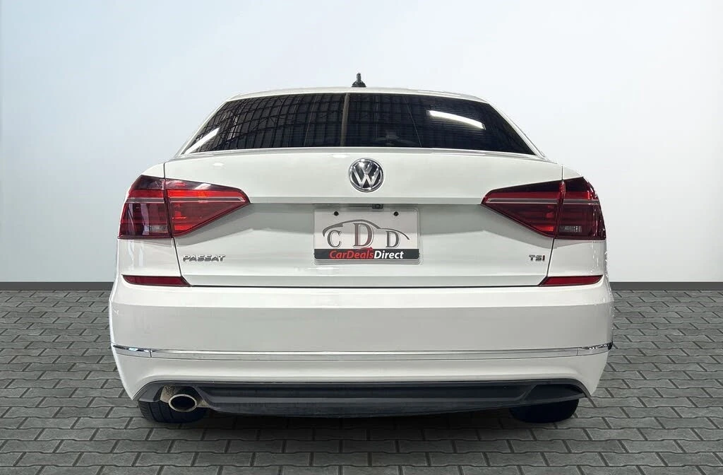 VW Passat 2.0T FWD * АвтоКредит* (ЦЕНА ДО БГ) - изображение 5