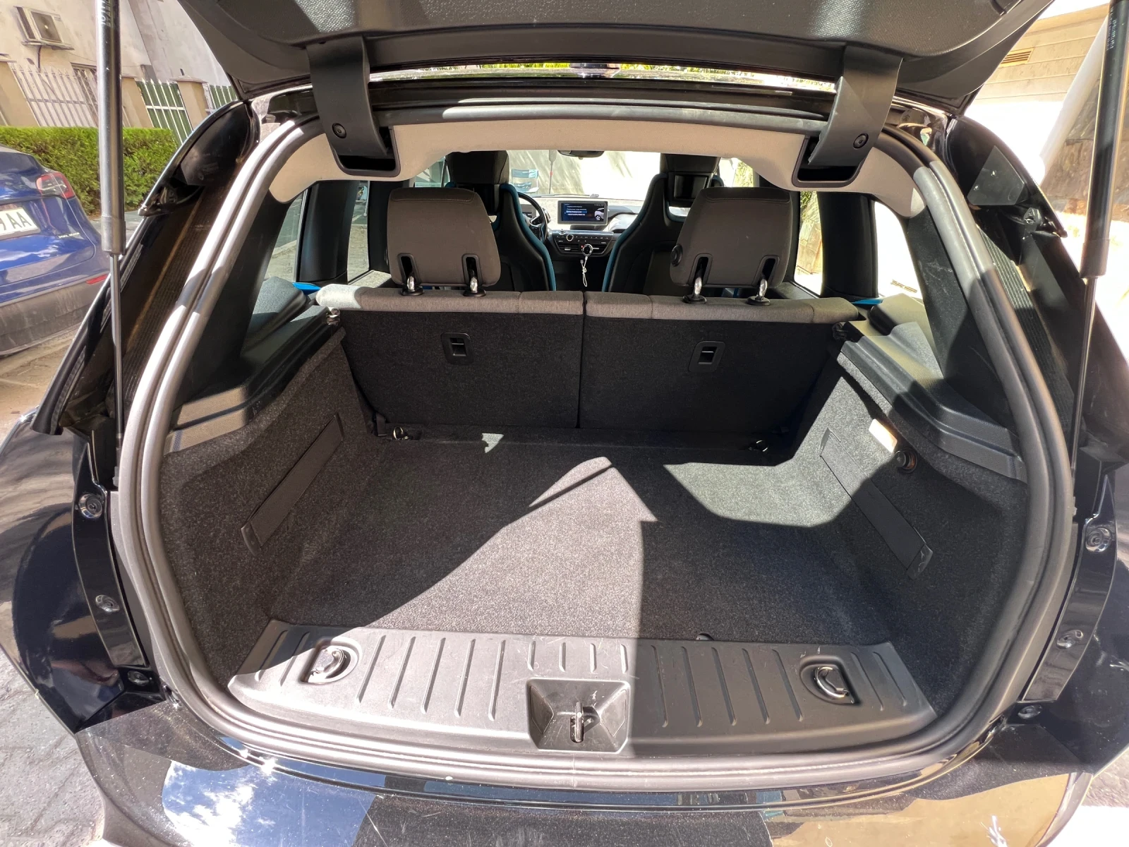 BMW i3 120Ah//KEYLESS ENTRY/ | Mobile.bg   5