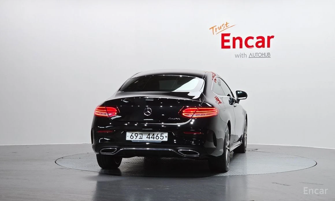 Mercedes-Benz C 220, снимка 4 - Автомобили и джипове - 53735172