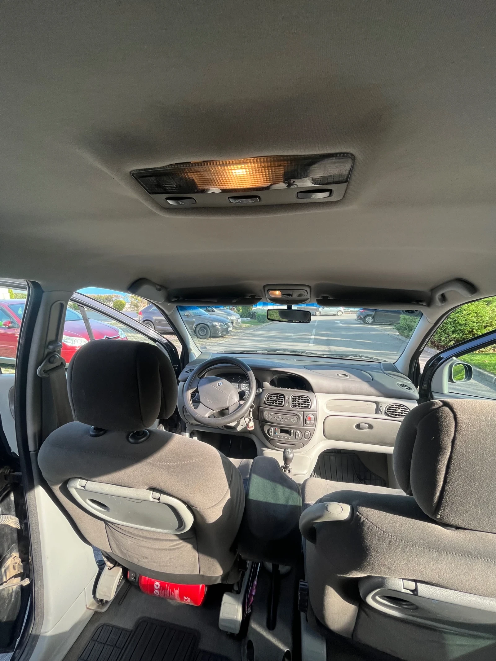 Renault Scenic 1.9 tdi, снимка 4 - Автомобили и джипове - 54014509