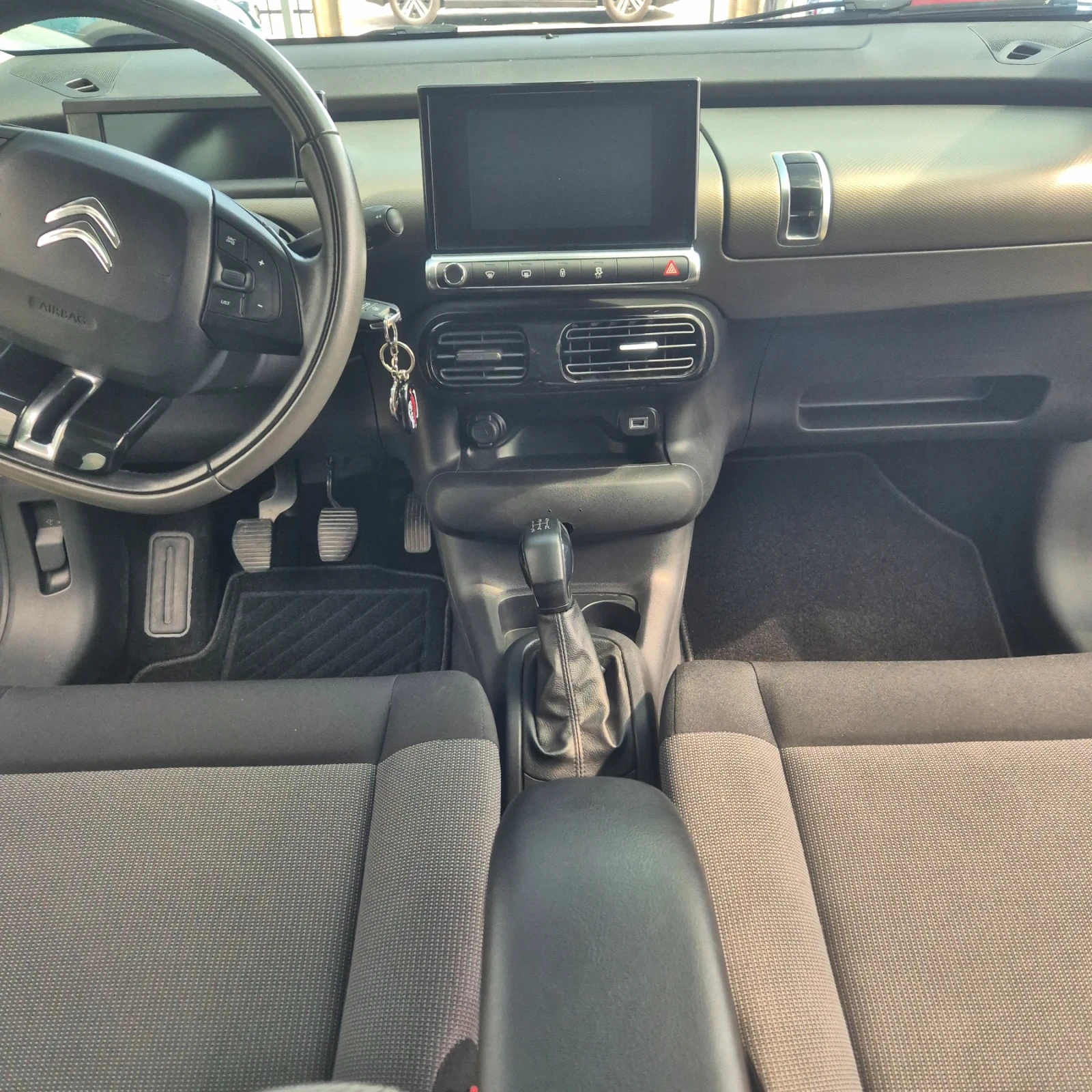 Citroen C4 Cactus, снимка 15 - Автомобили и джипове - 54654445