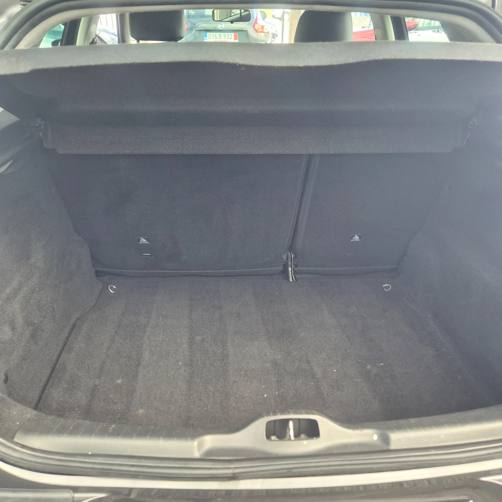 Citroen C4 Cactus, снимка 10 - Автомобили и джипове - 54654445