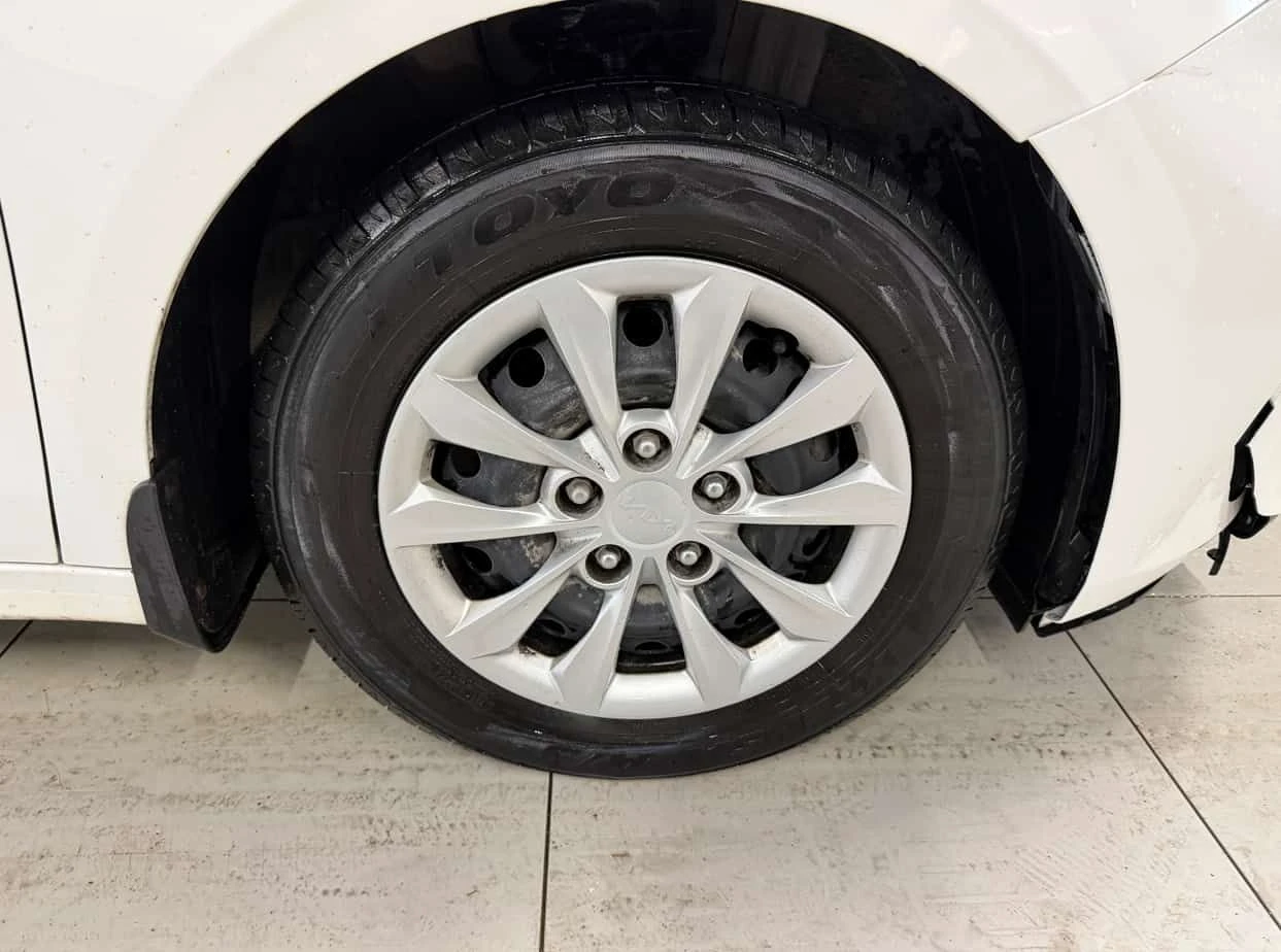 Kia Forte * LX * АВТОКРЕДИТ БЕЗ ПЪРВОНАЧАЛНА ВНОСКА* , снимка 7 - Автомобили и джипове - 54822706