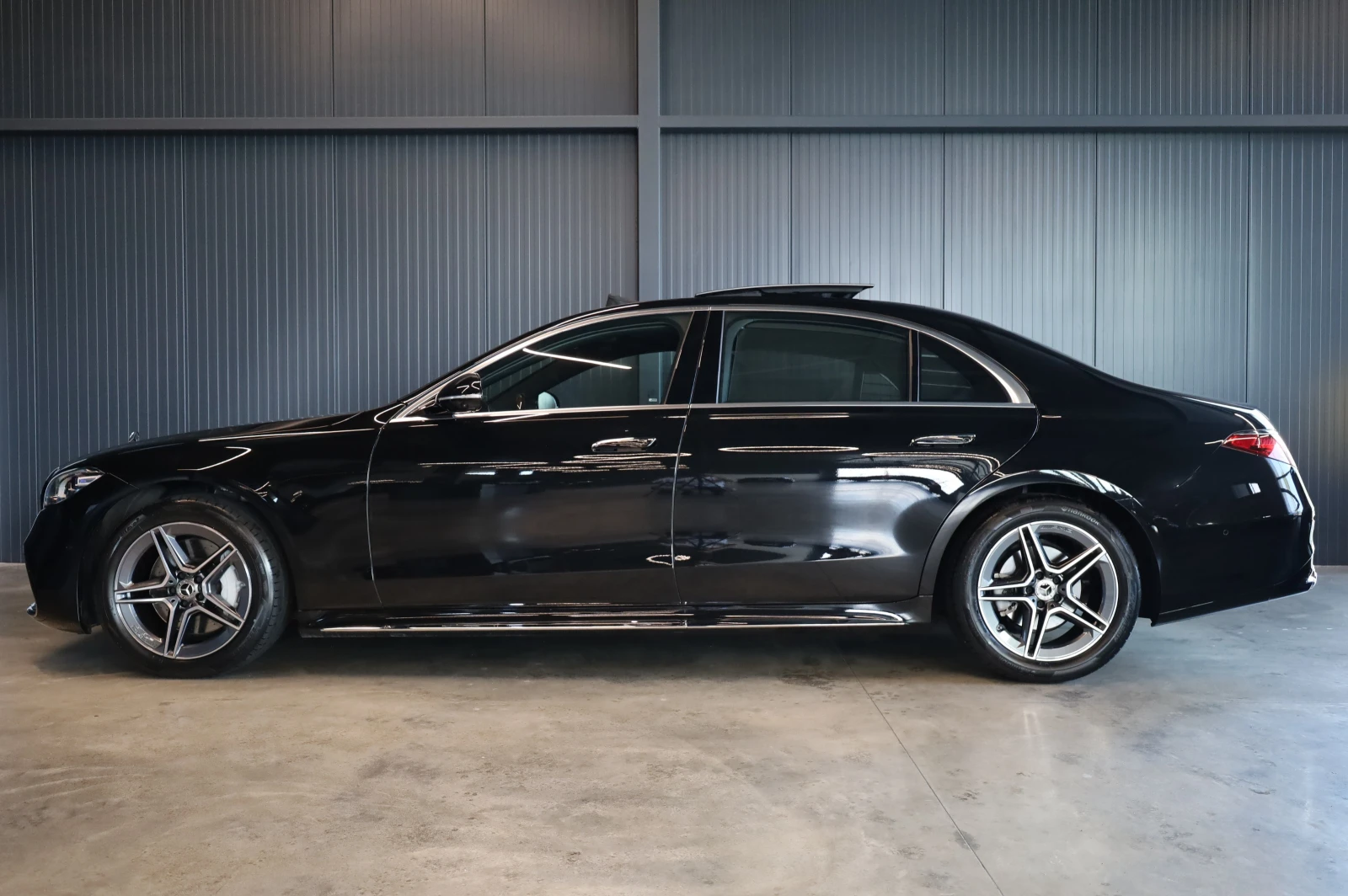 Mercedes-Benz S 450 * FACELIFT* 4 MATIC* AMG* 3 TV* EXCLUSIVE* LONG* , снимка 3 - Автомобили и джипове - 55008125