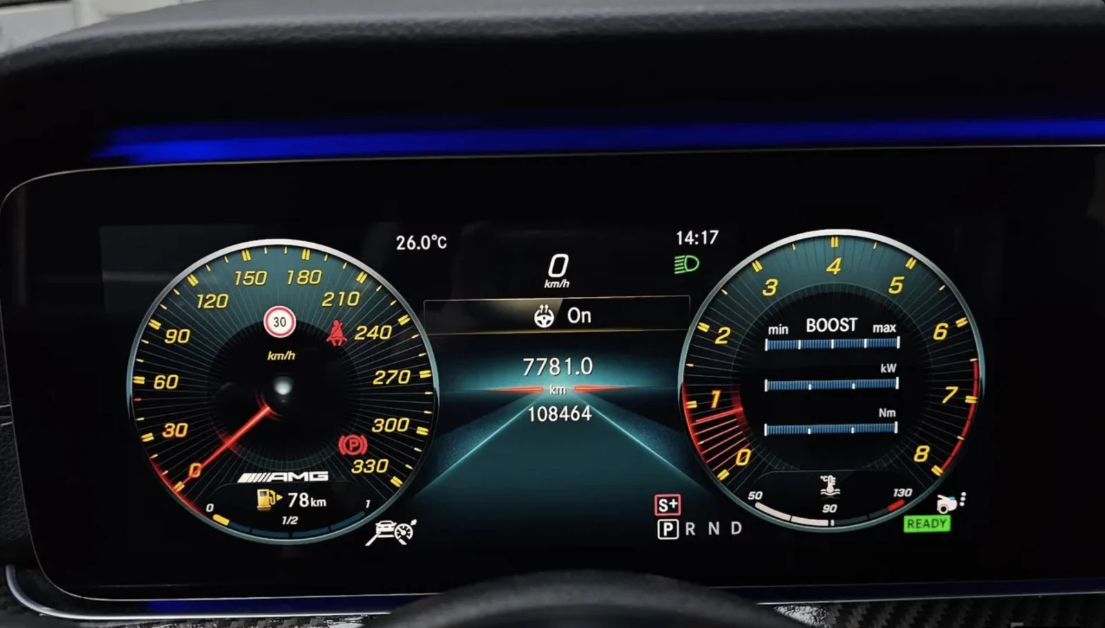 Mercedes-Benz GT 4-Door 43 4MATIC+ / 360 BURMESTER /, снимка 12 - Автомобили и джипове - 55431145