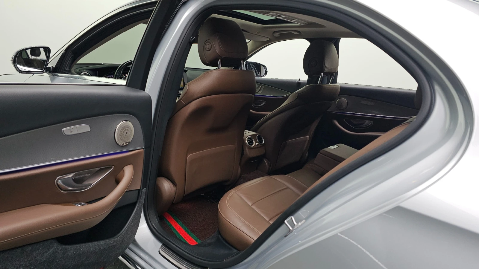 Mercedes-Benz E 300 GLE 300d 4MATIC, снимка 10 - Автомобили и джипове - 55465699