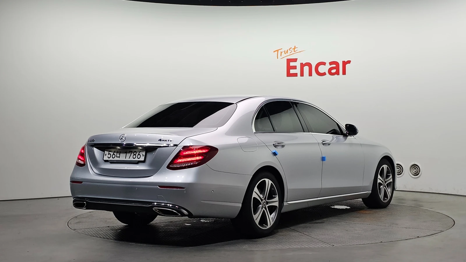 Mercedes-Benz E 300 GLE 300d 4MATIC, снимка 2 - Автомобили и джипове - 55465699