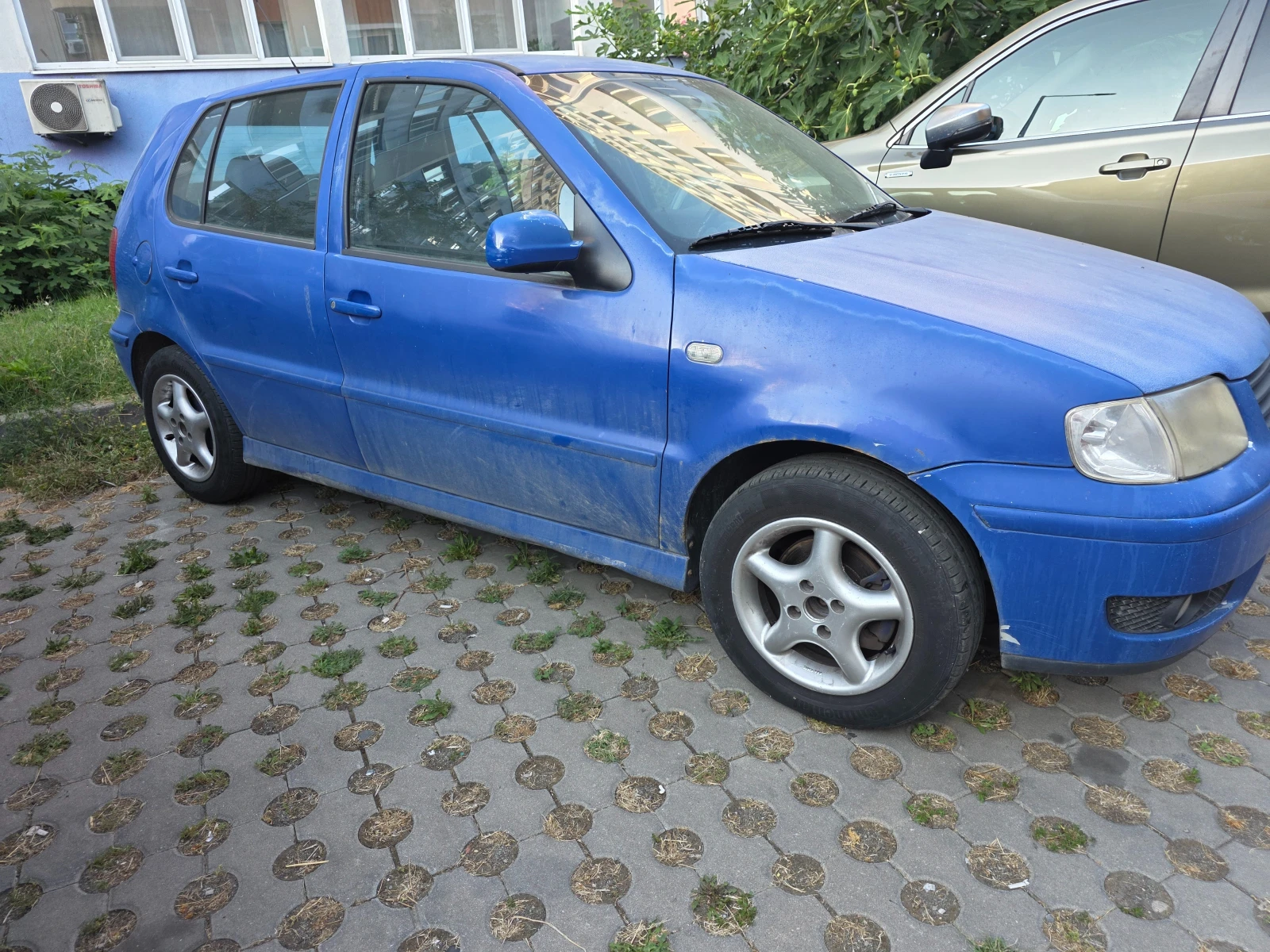VW Polo, снимка 2 - Автомобили и джипове - 55617405