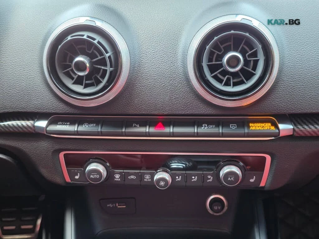 Audi S3 Technik * 360 * АвтоКредит * (ЦЕНА ДО БГ), снимка 14 - Автомобили и джипове - 56166937