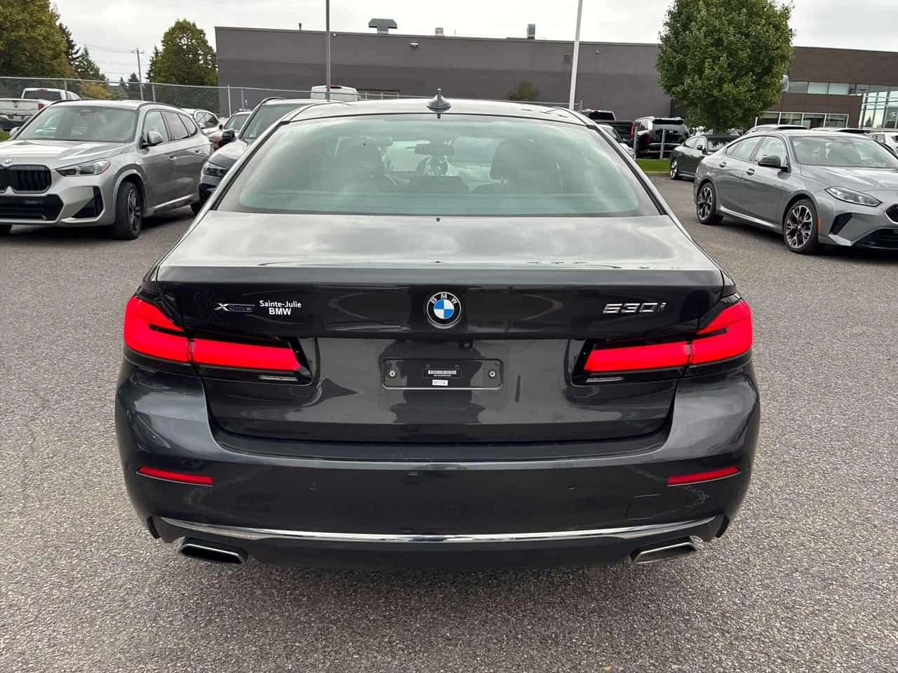 BMW 530 i xDrive * ОБДУХВАНЕ* SOFT CLOSE* , снимка 4 - Автомобили и джипове - 56324047