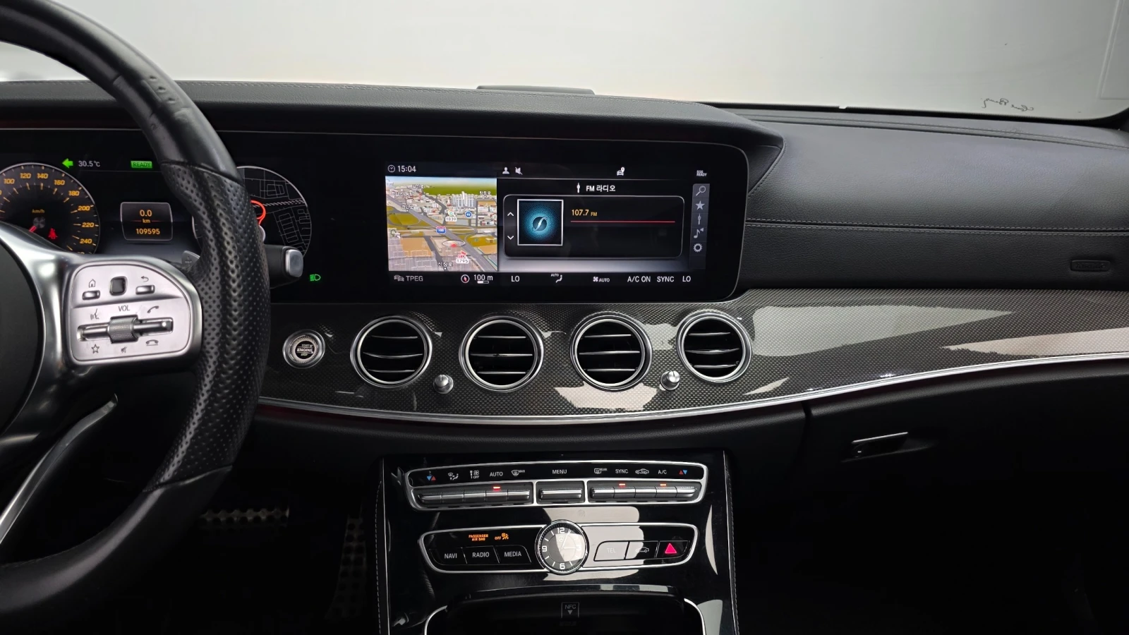 Mercedes-Benz E 350 AMG Line/ 360/Panorama/Disi/ Burmeister | Mobile.bg � ����������� 12