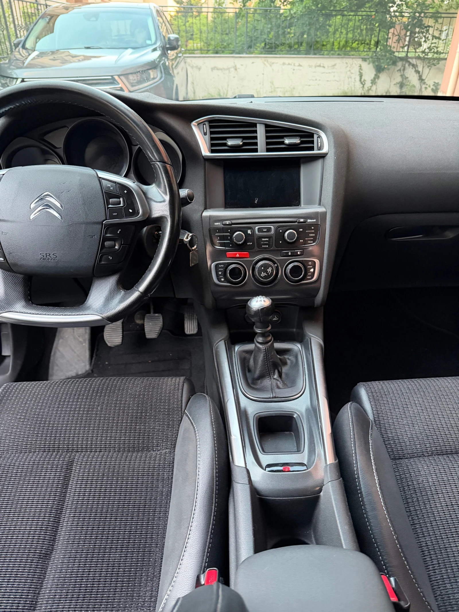 Citroen C4 1.6 HDi, снимка 8 - Автомобили и джипове - 56468780