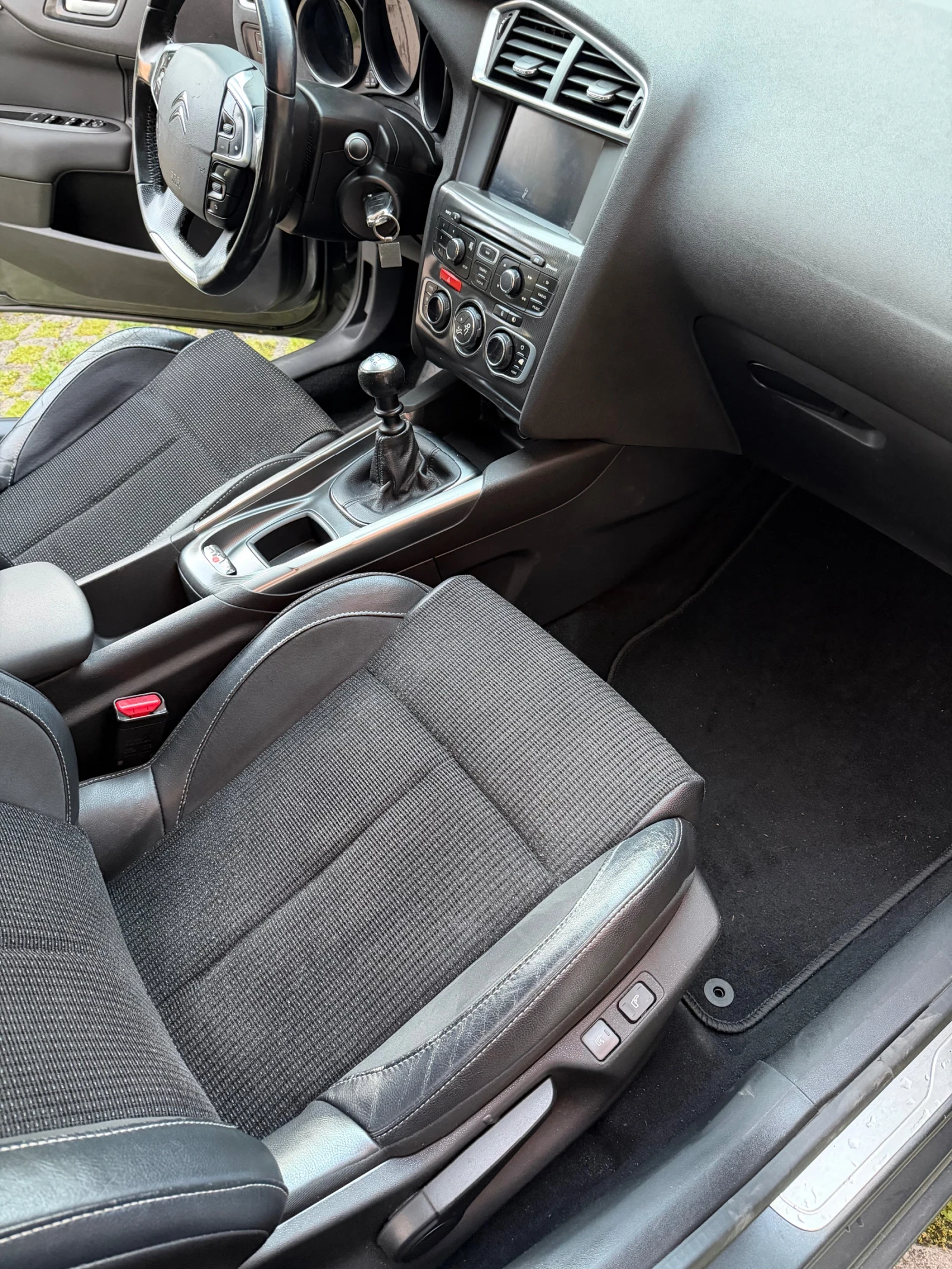 Citroen C4 1.6 HDi, снимка 11 - Автомобили и джипове - 56468780