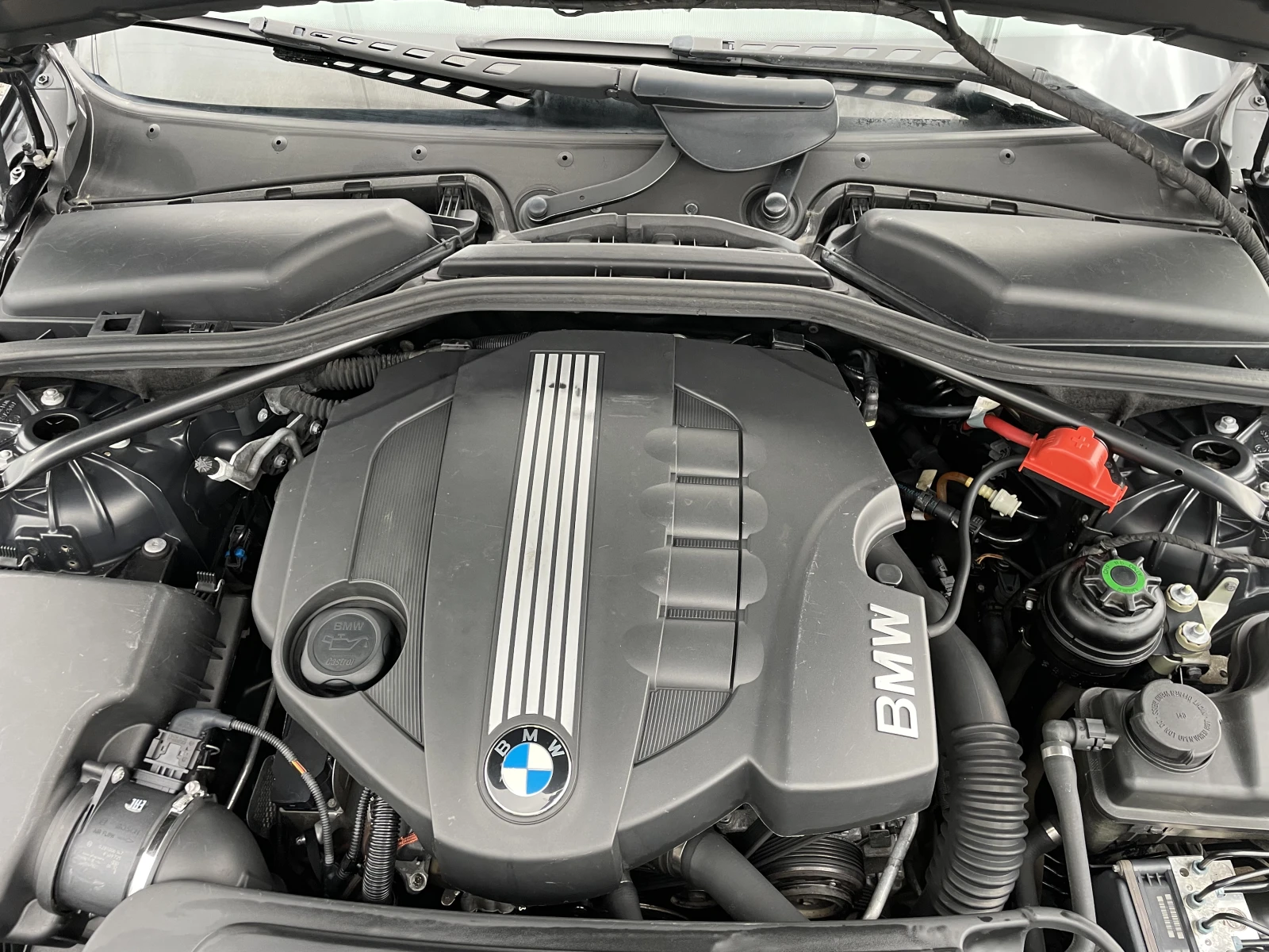 BMW 520 2.0d E60 177hp, снимка 17 - Автомобили и джипове - 56517083