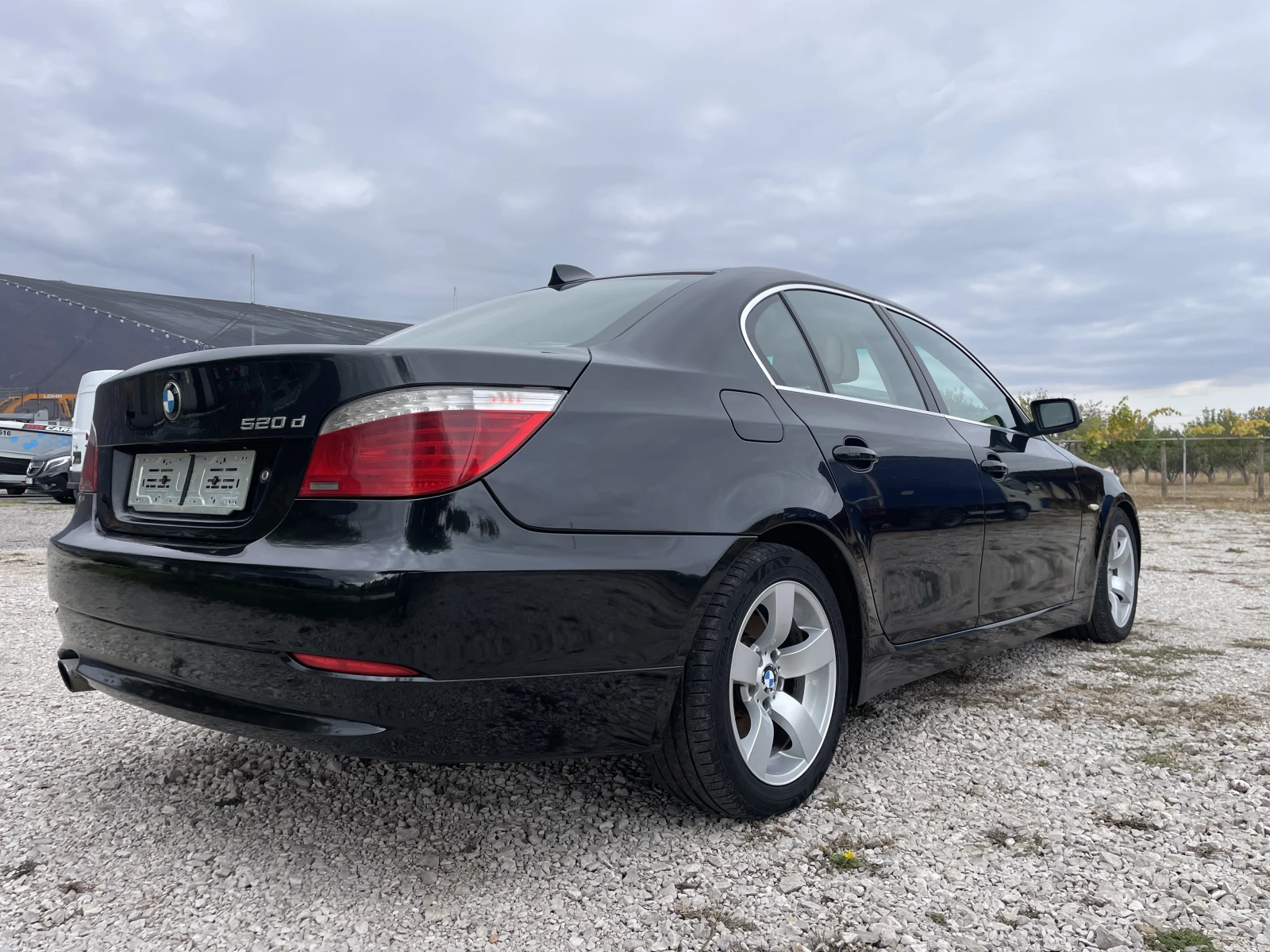 BMW 520 2.0d E60 177hp, снимка 7 - Автомобили и джипове - 56517083