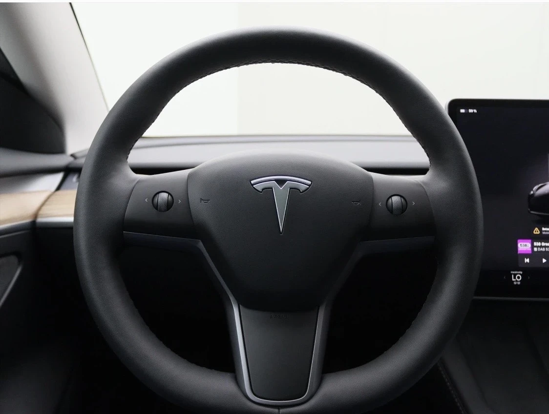 Tesla Model 3 Facelift LFP Термопомпа, снимка 7 - Автомобили и джипове - 56605278