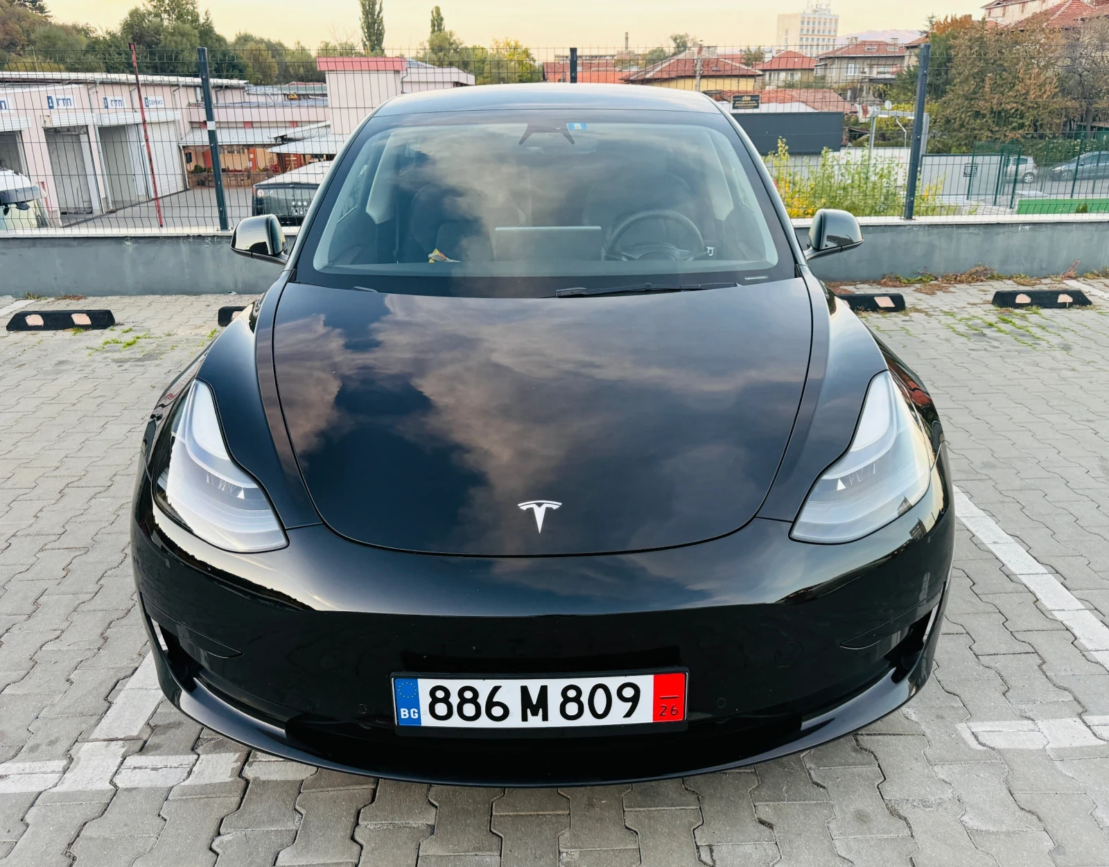 Tesla Model 3 Facelift LFP Термопомпа, снимка 2 - Автомобили и джипове - 56605278