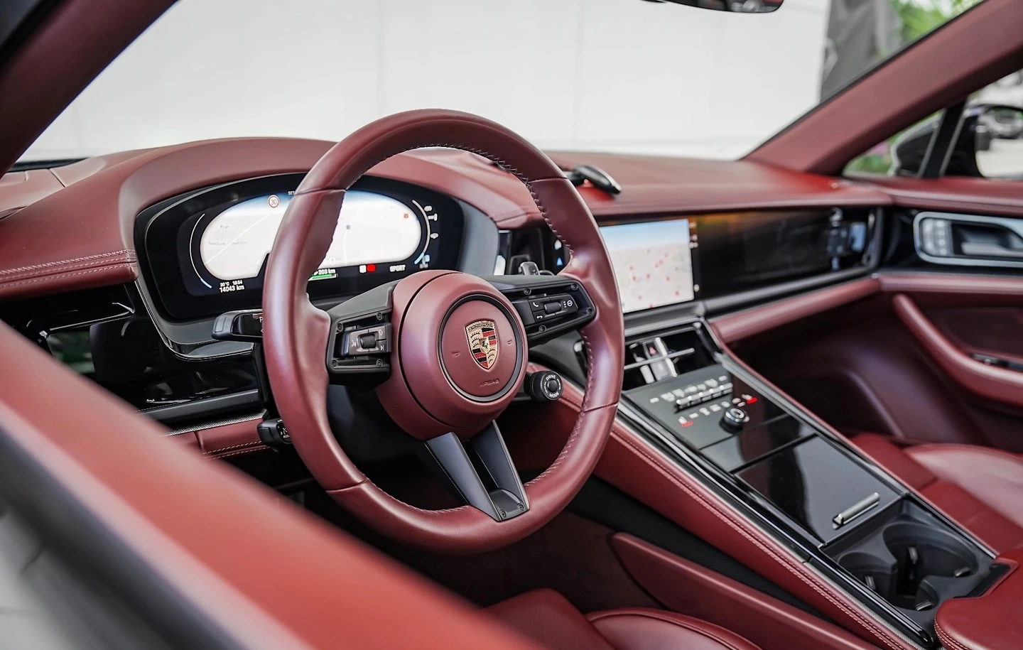 Porsche Panamera 4 E-Hybrid Sport Chrono , снимка 4 - Автомобили и джипове - 56705914
