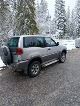 Nissan Terrano 2.7, снимка 6