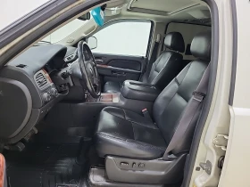 Chevrolet Avalanche LTZ CREW CAB SHORT BED CARFAX АВТО КРЕДИТ , снимка 7 — Bazar.bg Chevrolet Avalanche LTZ CREW CAB SHORT BED CARFAX АВТО КРЕДИТ , снимка 7