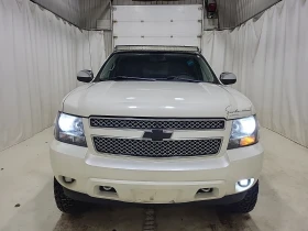 Chevrolet Avalanche LTZ CREW CAB SHORT BED CARFAX АВТО КРЕДИТ , снимка 2 — Bazar.bg Chevrolet Avalanche LTZ CREW CAB SHORT BED CARFAX АВТО КРЕДИТ , снимка 2