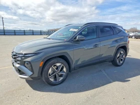 ������ Hyundai Tucson