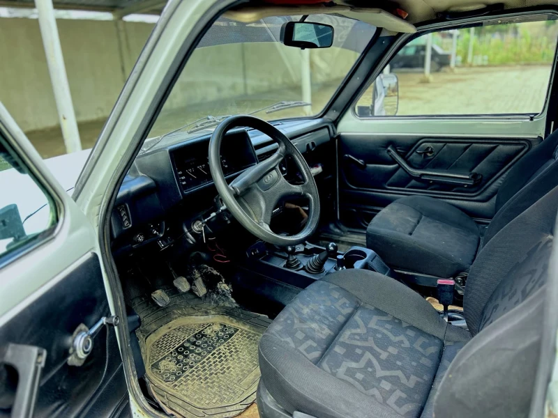 Lada Niva, снимка 6 - Автомобили и джипове - 52479104