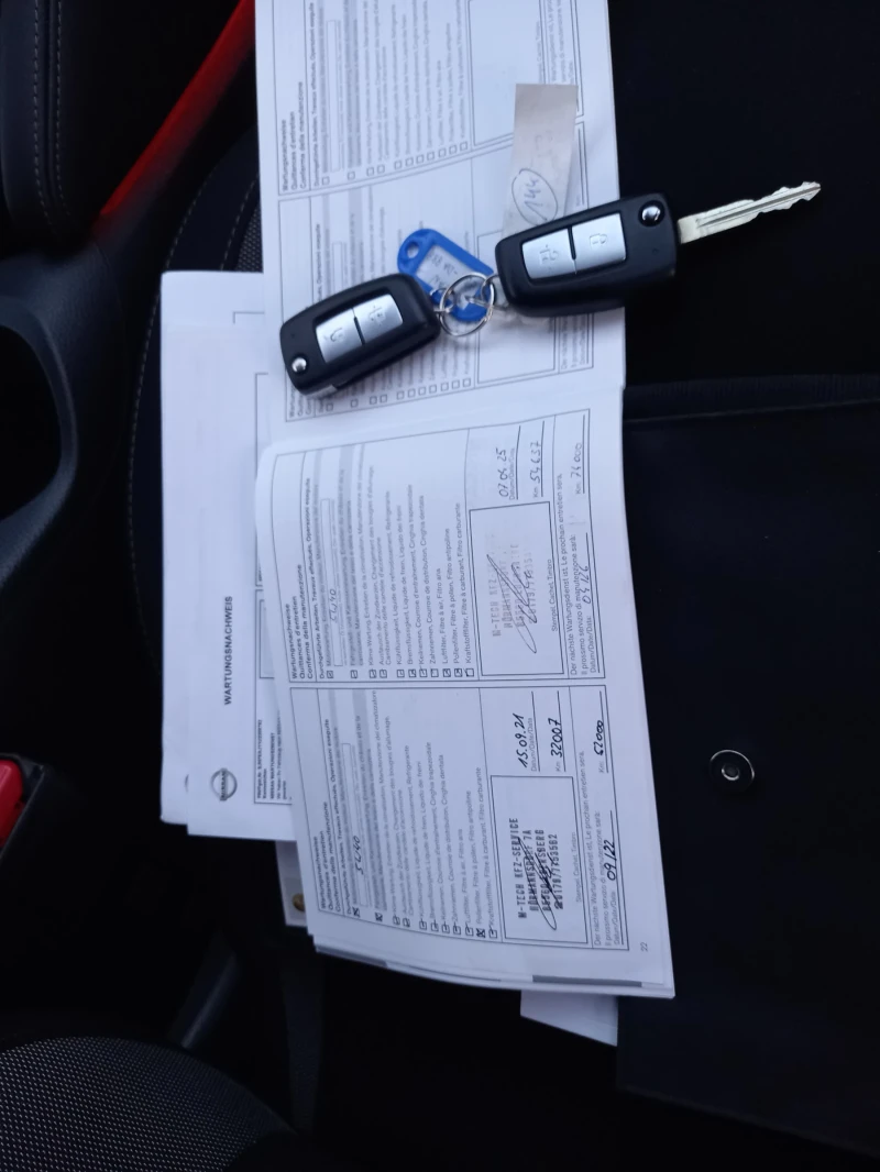 Nissan Qashqai 56000км., снимка 17 - Автомобили и джипове - 52639871