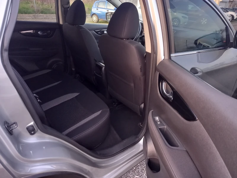 Nissan Qashqai 56000км., снимка 10 - Автомобили и джипове - 52639871