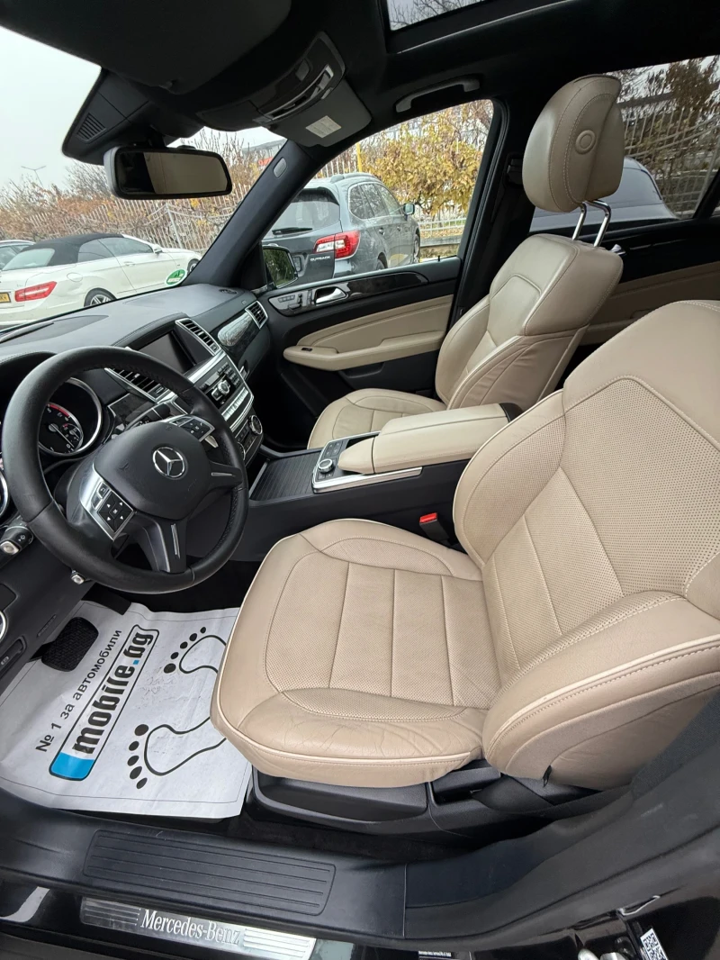 Mercedes-Benz ML 350 Панорама/ Обдухване/ Harman Kardan , снимка 2 - Автомобили и джипове - 52665702