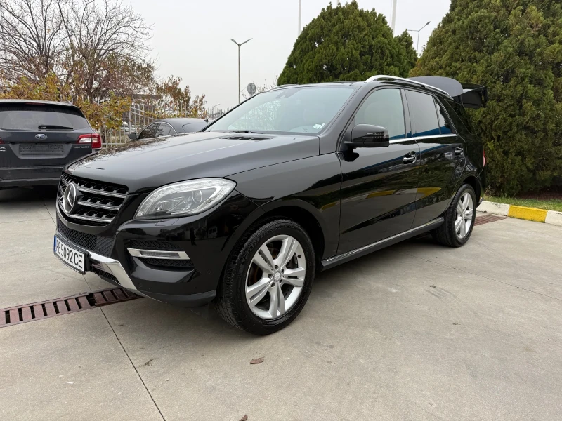 Mercedes-Benz ML 350 Панорама/ Обдухване/ Harman Kardan , снимка 3 - Автомобили и джипове - 52665702