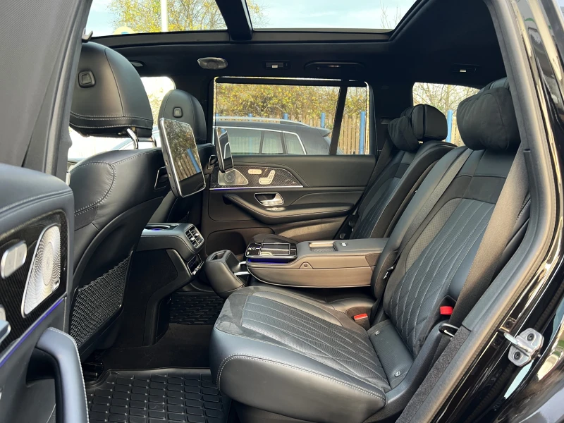 Mercedes-Benz GLS 63 AMG 4M/NIGHT/CARBON/BURM/PANO/HEAD UP/360/EXCLUSIV/, снимка 13 - Автомобили и джипове - 52723417
