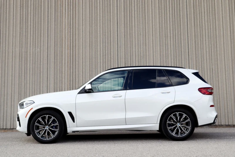 BMW X5 40i * * M PACK * * CARFAX * * АВТО КРЕДИТ * * , снимка 3 - Автомобили и джипове - 52924593