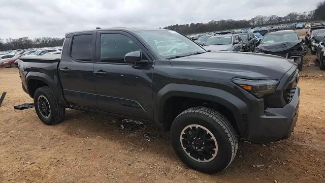 Toyota Tacoma Trd Off Road, снимка 13 - Автомобили и джипове - 54248780