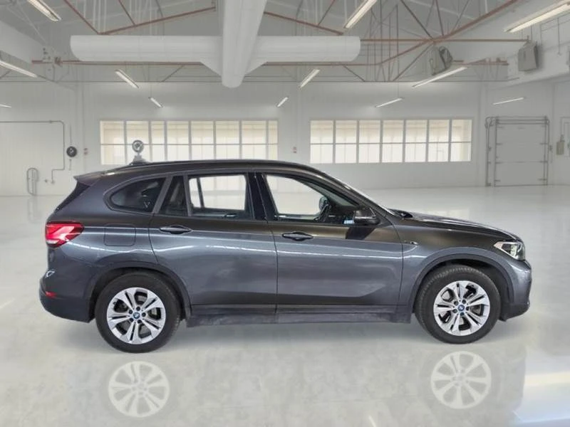 BMW X1 Drive25e Plug-In Hybrid, снимка 3 - Автомобили и джипове - 55276769