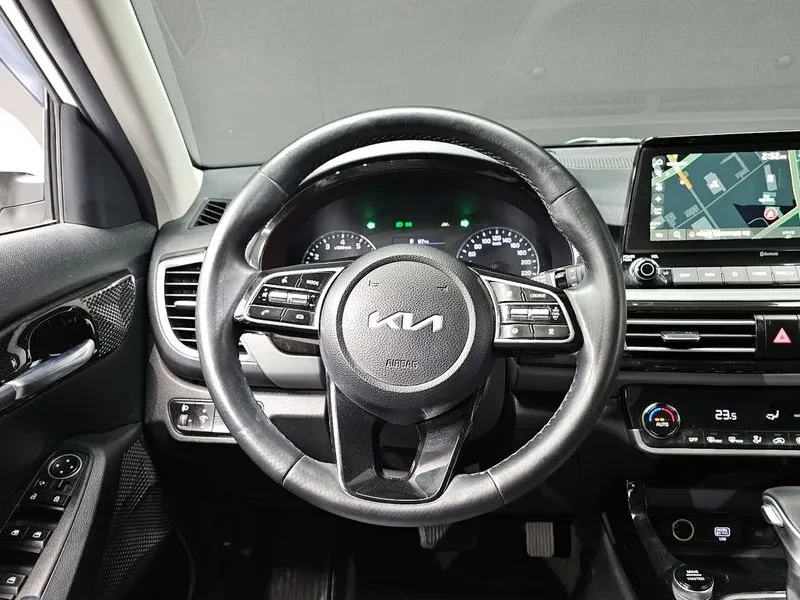 Kia Seltos, снимка 12 - Автомобили и джипове - 55559183