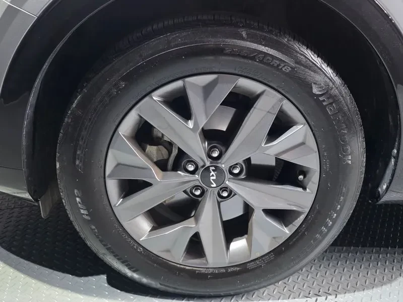 Kia Sportage LPG 2.0 2WD, снимка 5 - Автомобили и джипове - 56730280