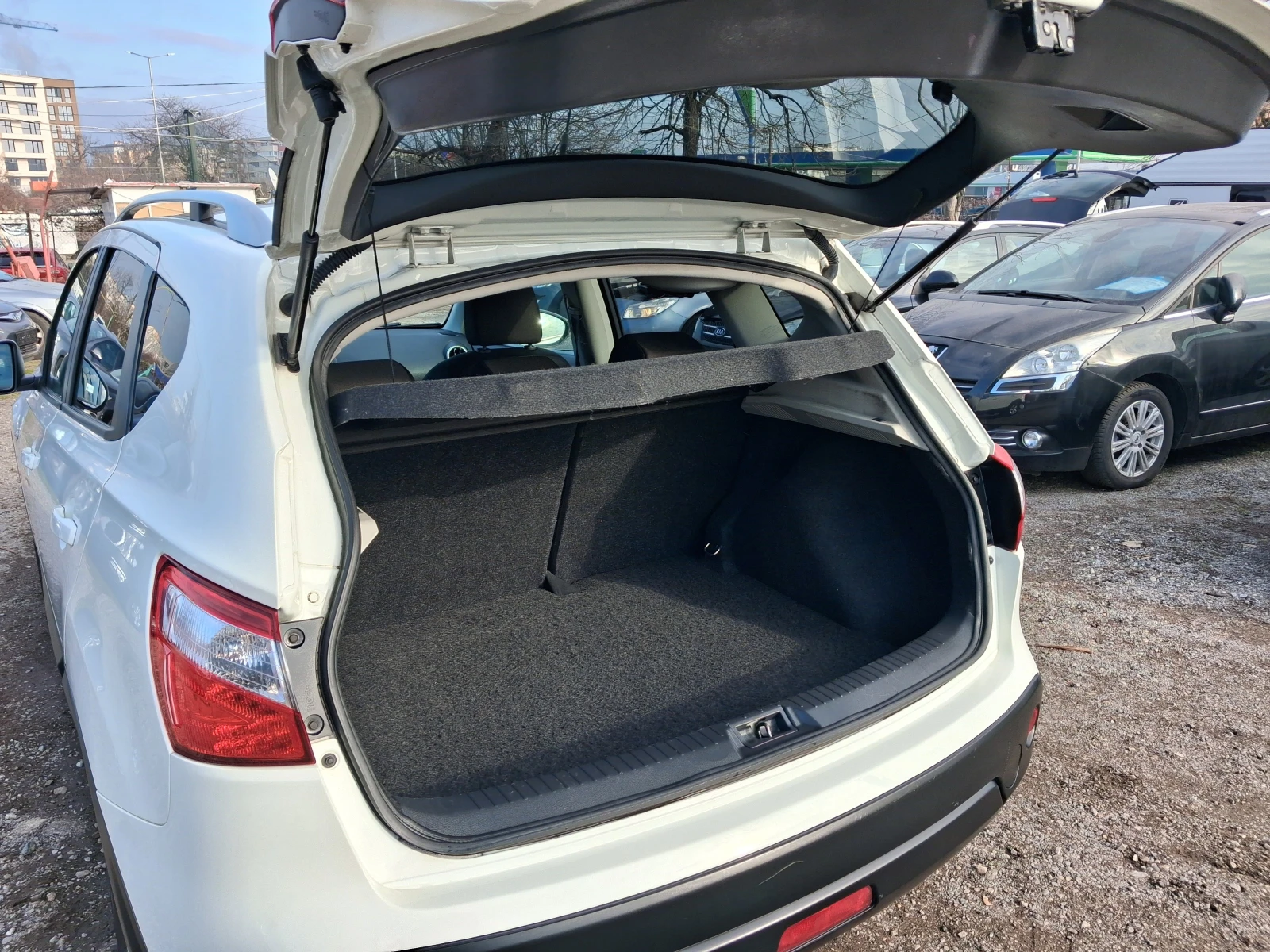 Pontiac Aztec 2.0-141�.�.NAVI ;4�4; ��������� | Mobile.bg � ����������� 7