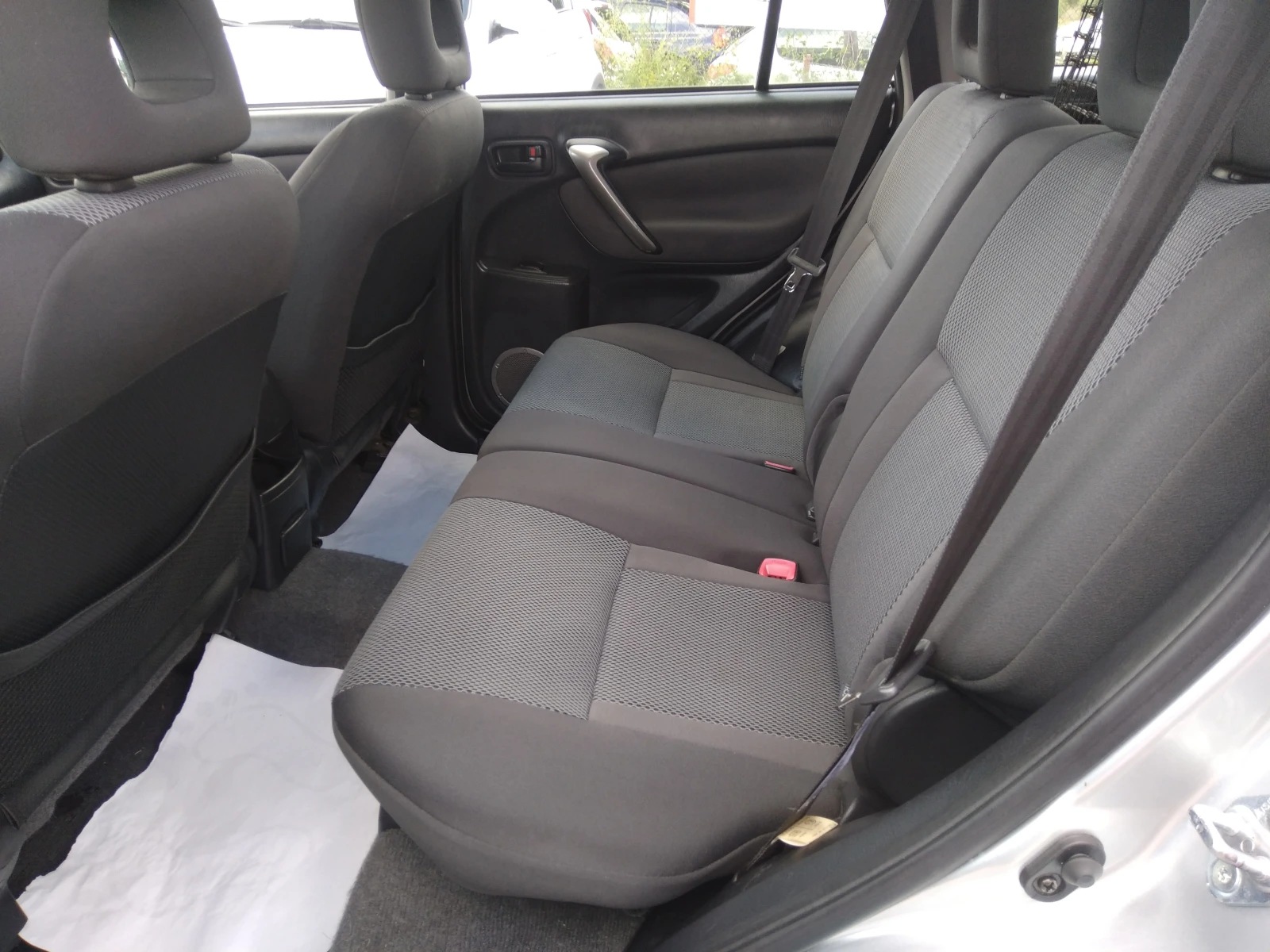 Toyota Rav4 2.0VVTI-150к.с-ВНОС ОТ ИТАЛИЯ - изображение 10