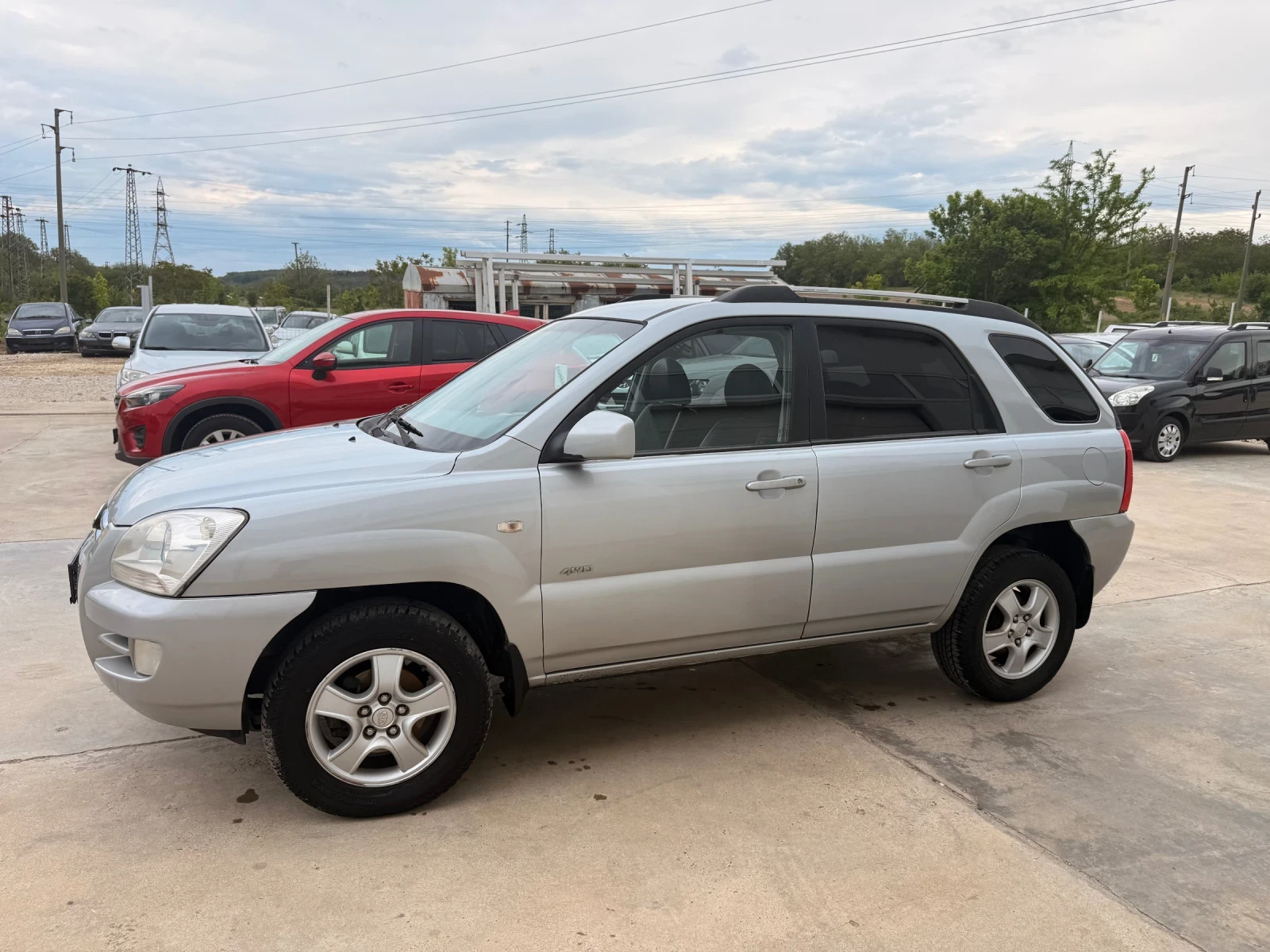 Kia Sportage 2.0crdi 140k.c* 4x4* Koja* UNIKAT*  - изображение 3