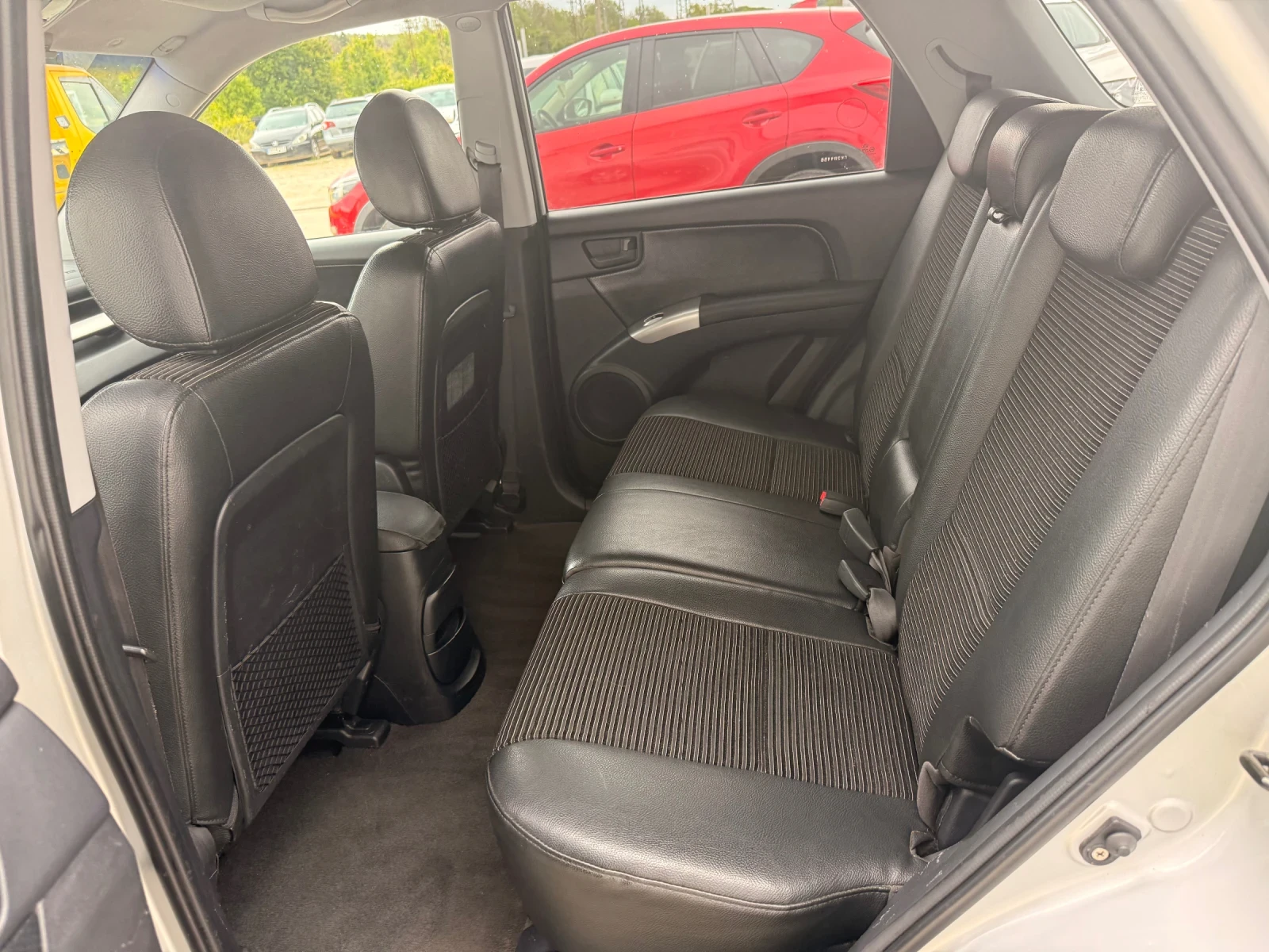 Kia Sportage 2.0crdi 140k.c* 4x4* Koja* UNIKAT*  - изображение 7