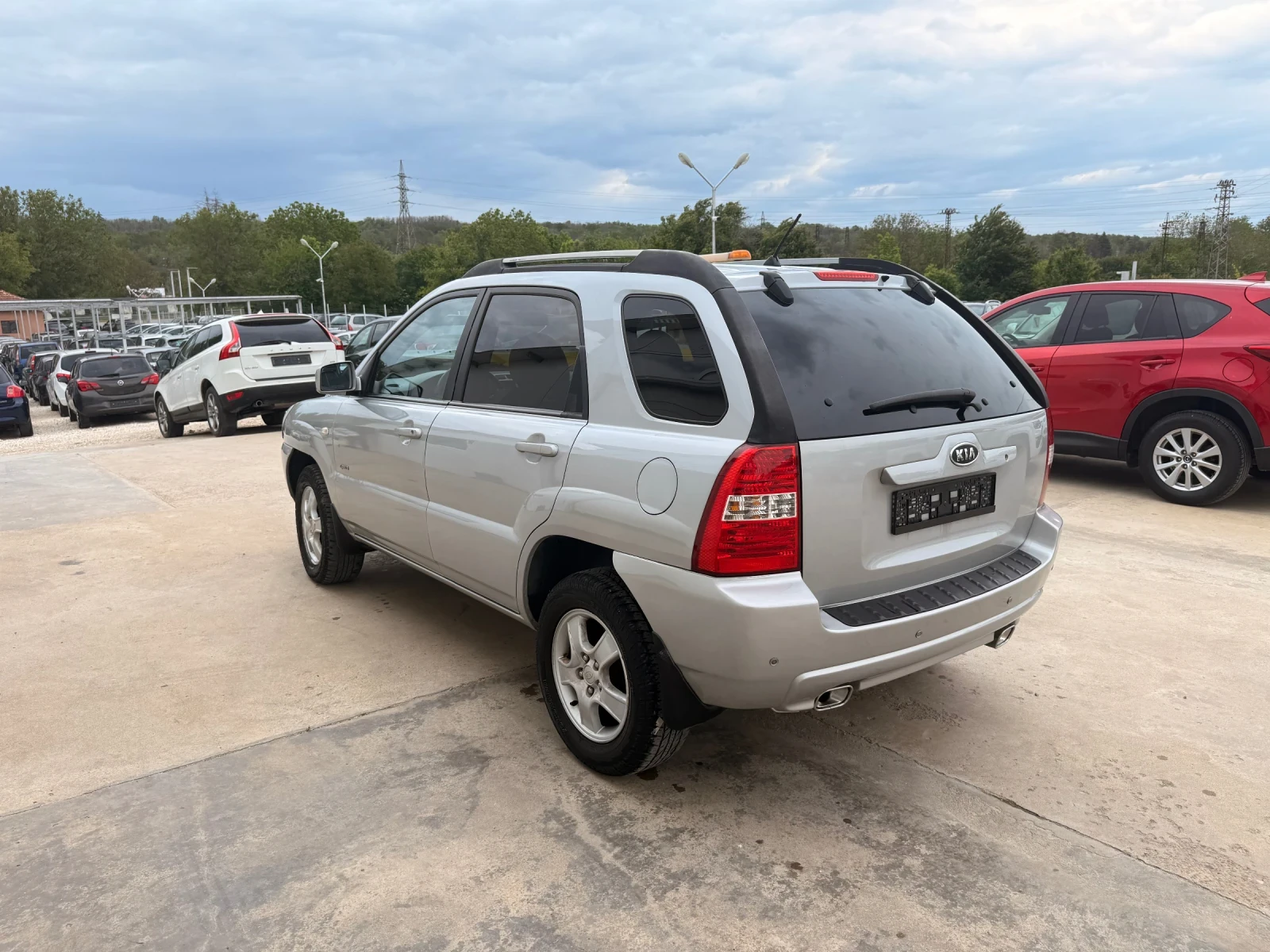 Kia Sportage 2.0crdi 140k.c* 4x4* Koja* UNIKAT*  - изображение 4