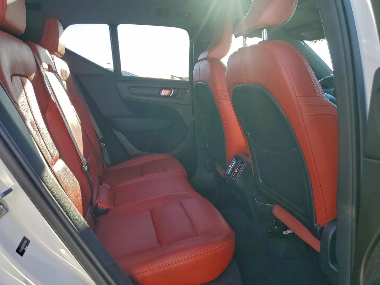 Volvo XC40 KEYLESS* ����* ������ | Mobile.bg � ����������� 11