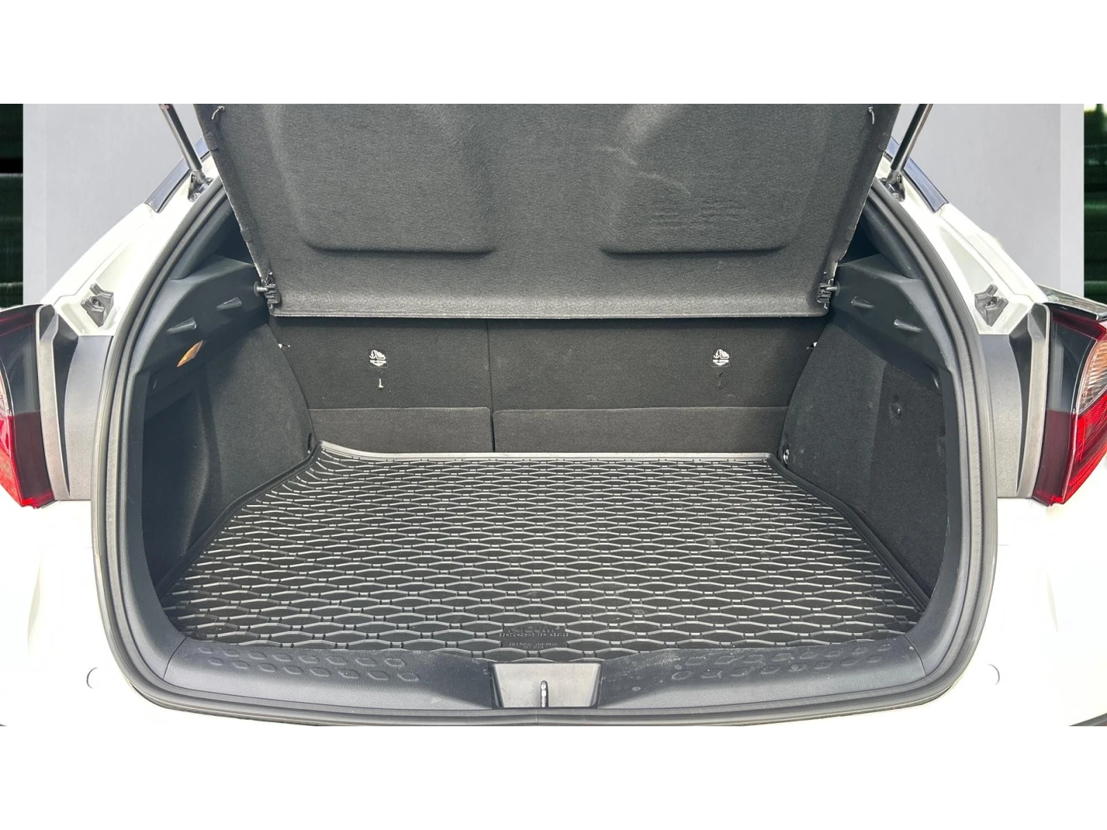 Toyota C-HR ������� ������ �� 265   | Mobile.bg � ����������� 10