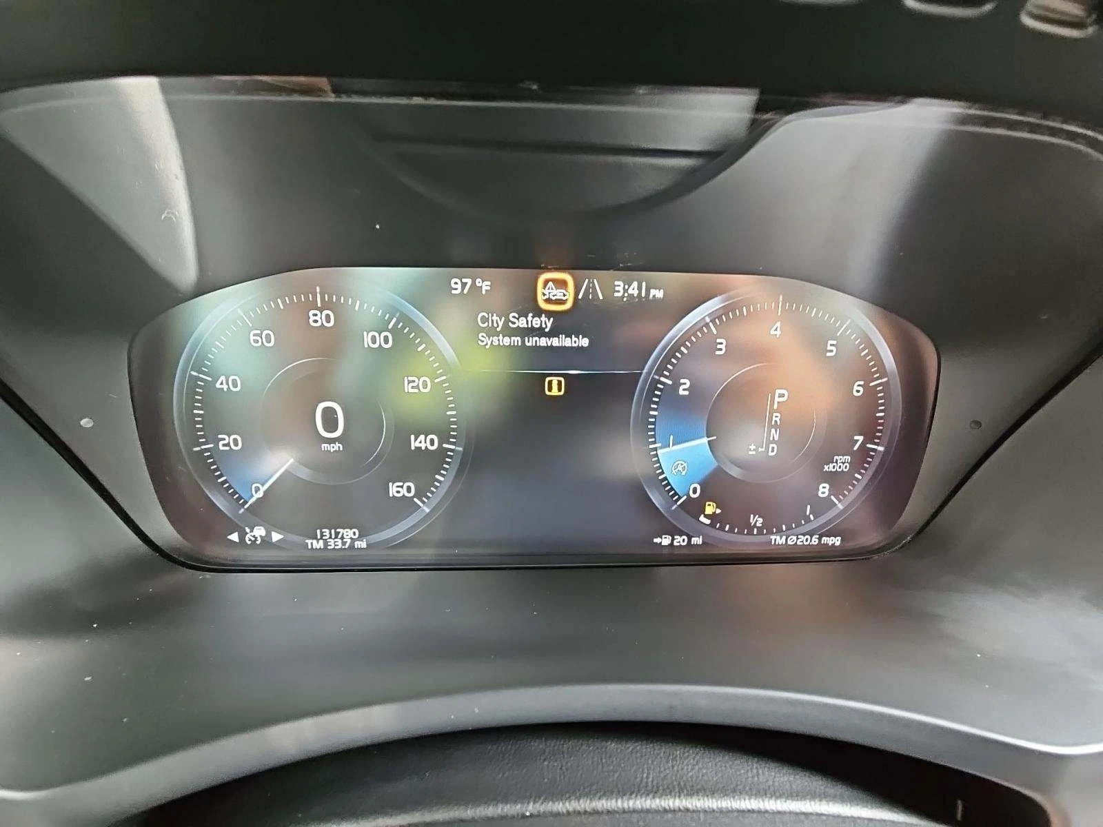 Volvo Xc90 T6 Momentum - изображение 6