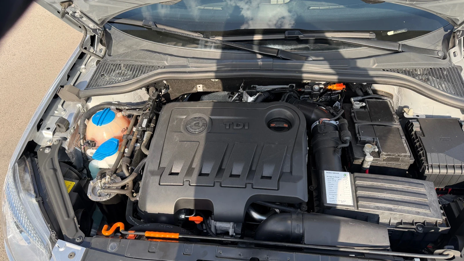 Skoda Yeti 2.0 4* 4, снимка 12 - Автомобили и джипове - 53895569