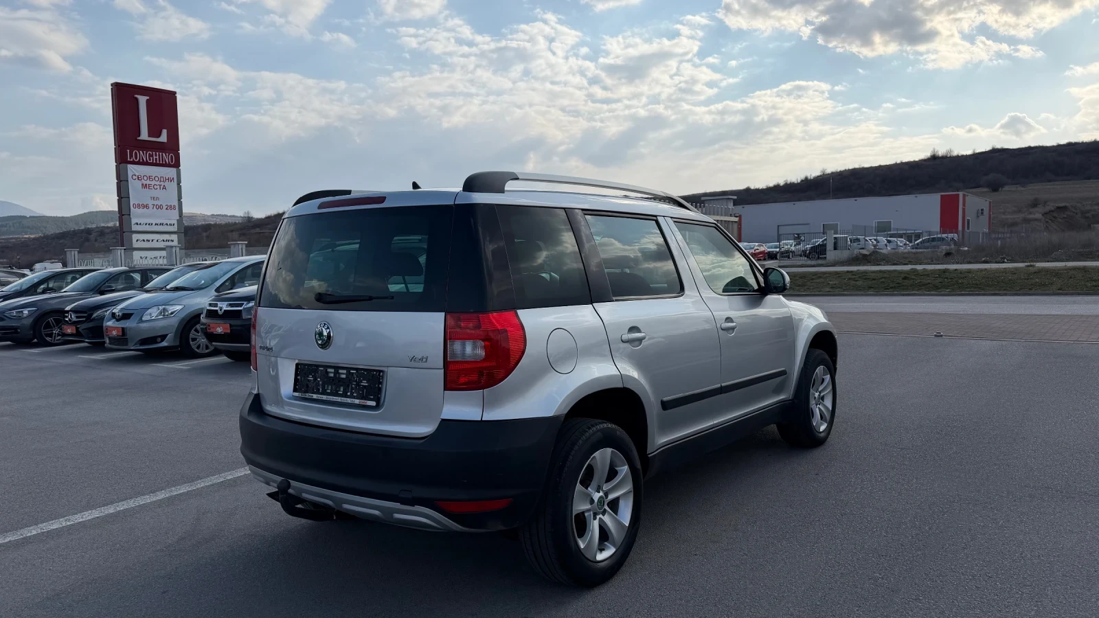 Skoda Yeti 2.0 4* 4, снимка 6 - Автомобили и джипове - 53895569
