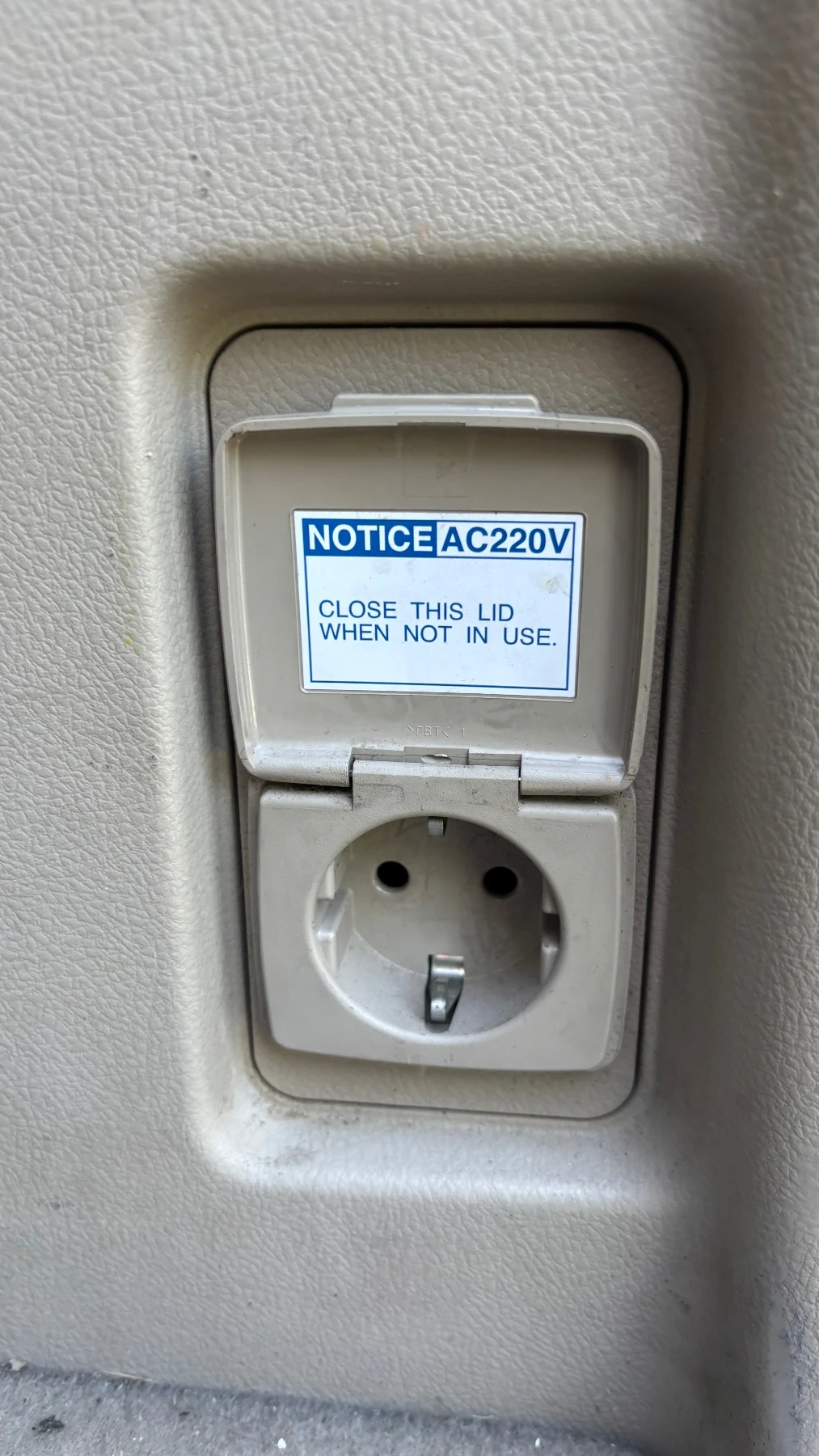 Toyota Land cruiser, снимка 8 - Автомобили и джипове - 54555802