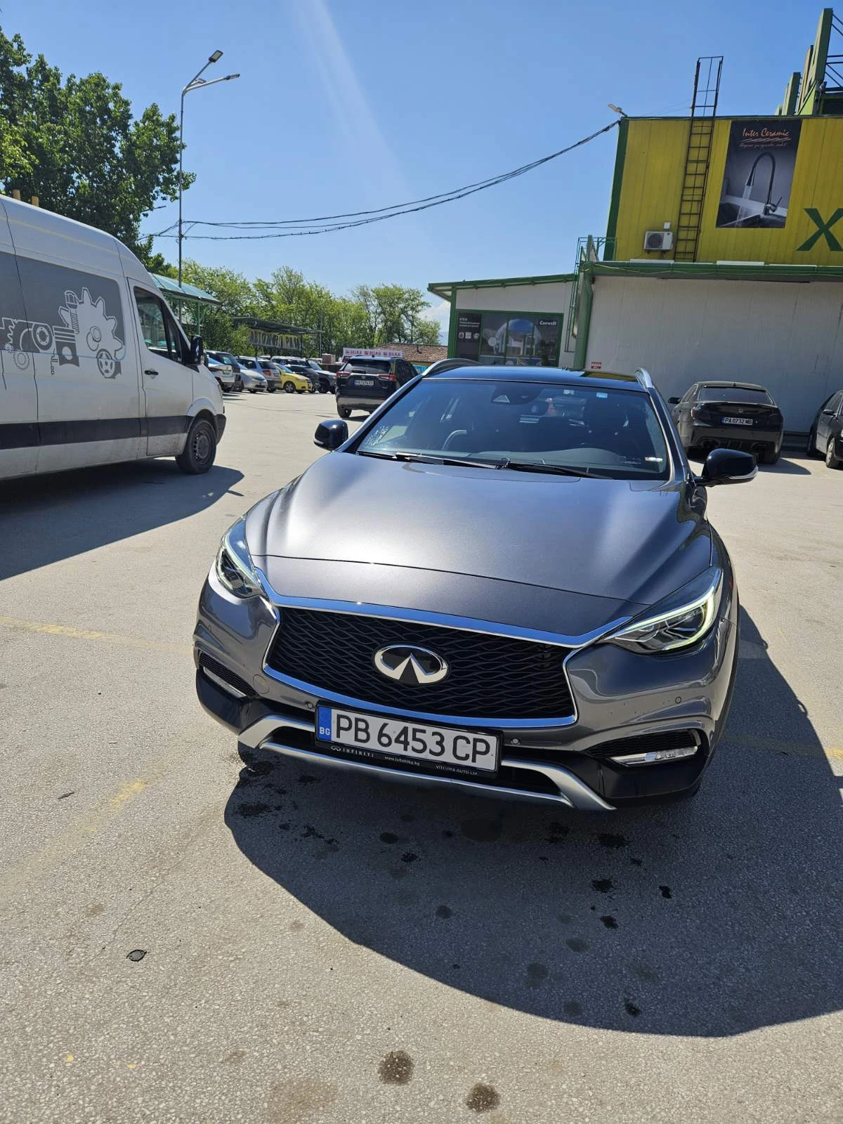 Infiniti QX30, снимка 5 - Автомобили и джипове - 54704015