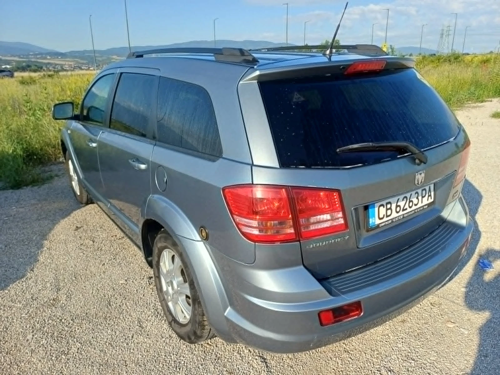 Dodge Journey 2.4 Бензин / ГАЗ, снимка 5 - Автомобили и джипове - 54965787